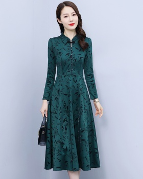 Autumn and winter temperament printing ladies dress