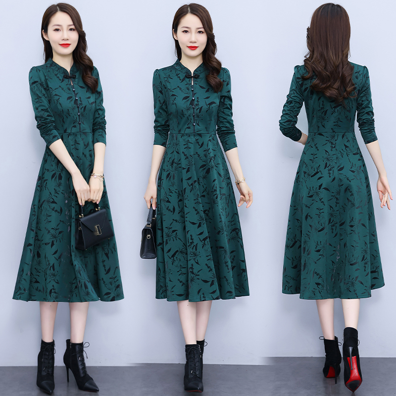 Autumn and winter temperament printing ladies dress