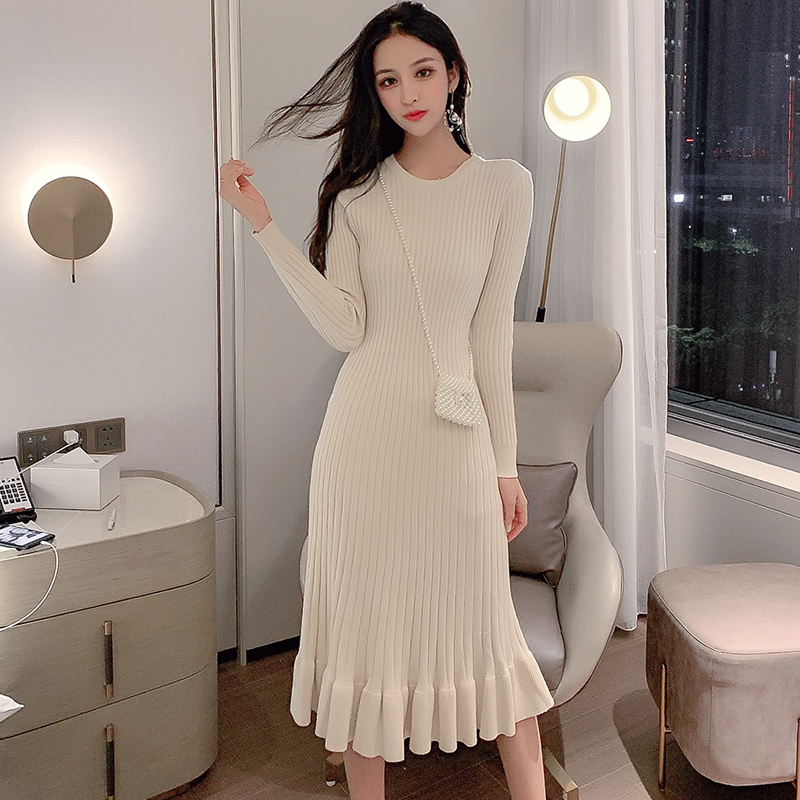 Knitted bottoming dress long package hip sweater