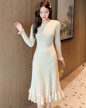 Knitted slim dress wood ear long sleeve sweater