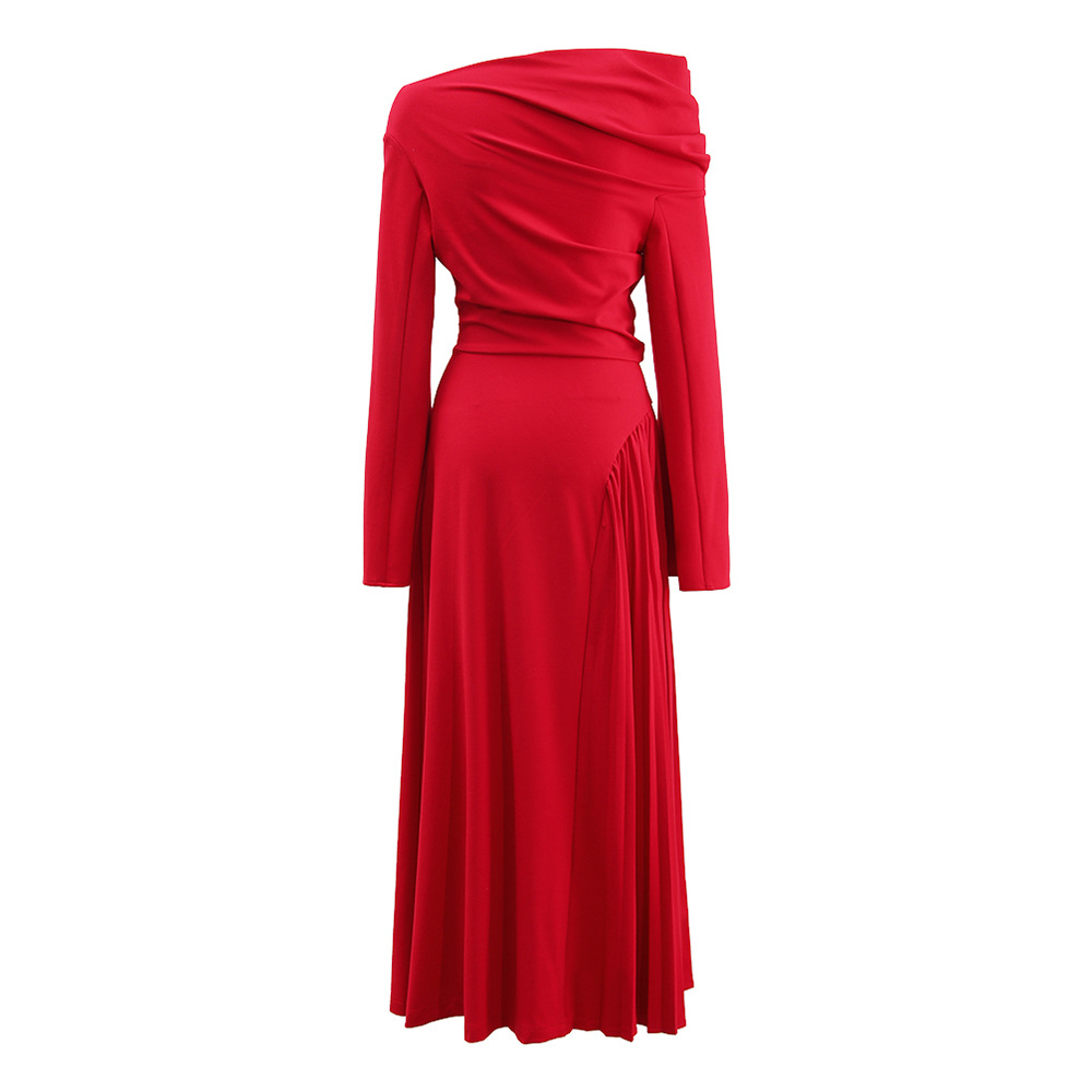 Oblique collar strapless long dress pleated dress for women