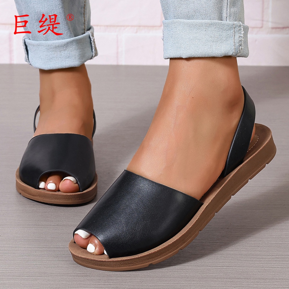 Summer large yard European style flat sandals