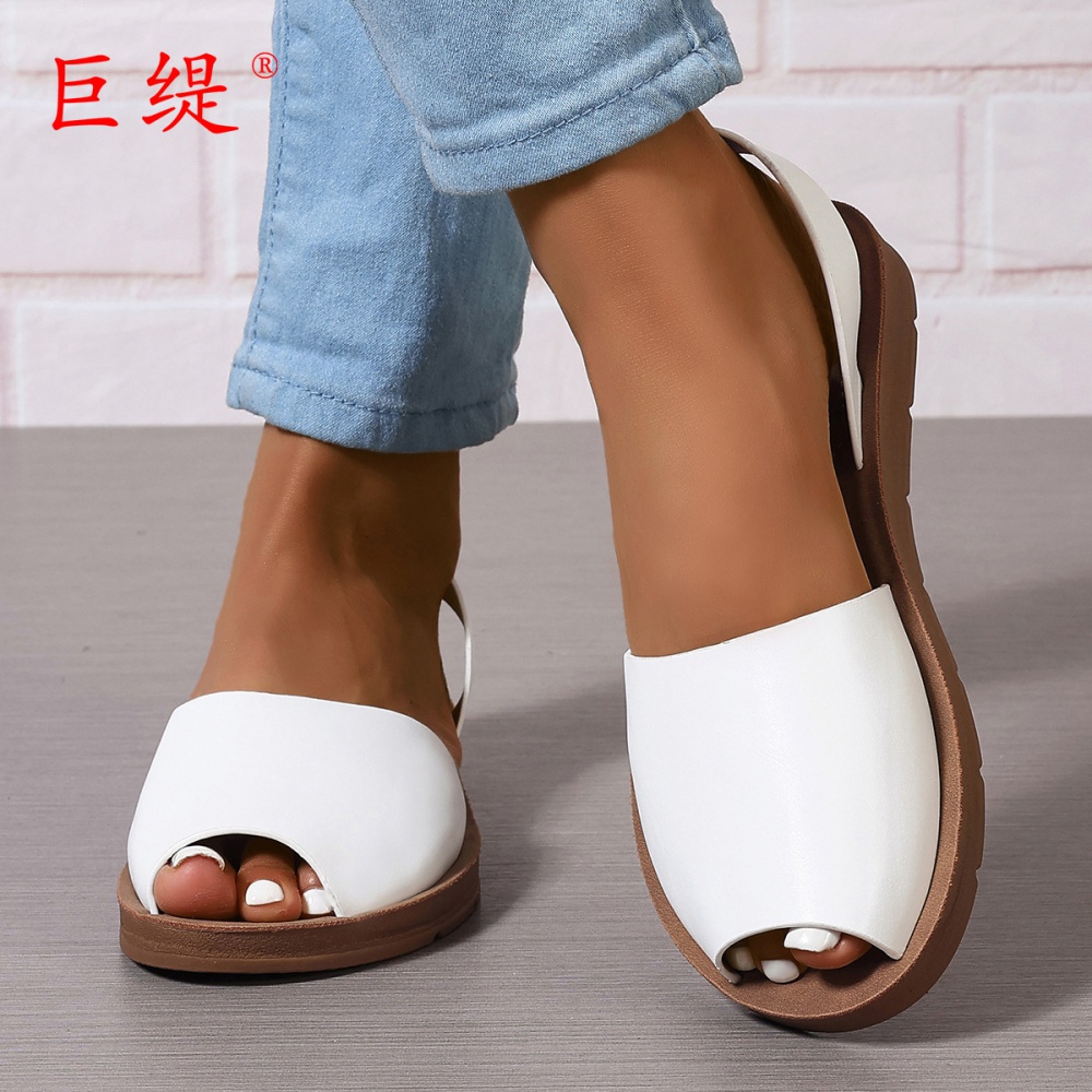 Summer large yard European style flat sandals