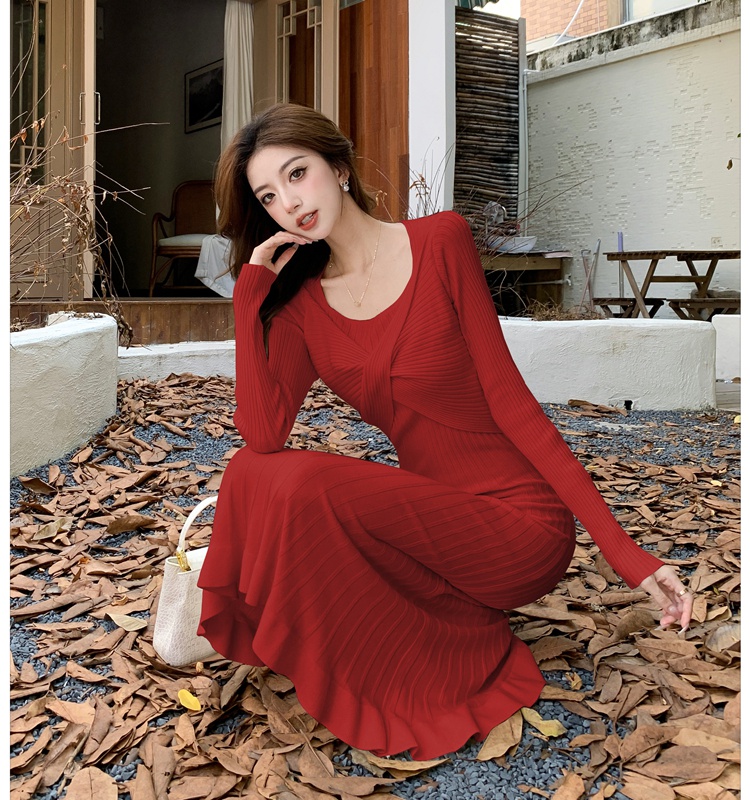 Knitted long sweater dress autumn and winter dress for women