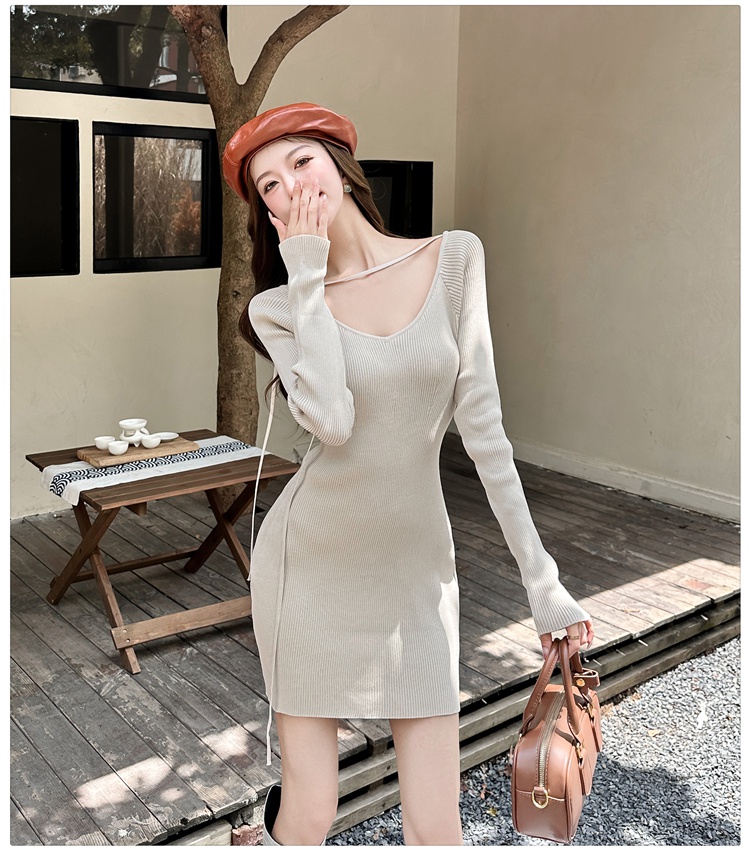 Autumn and winter enticement halter dress for women