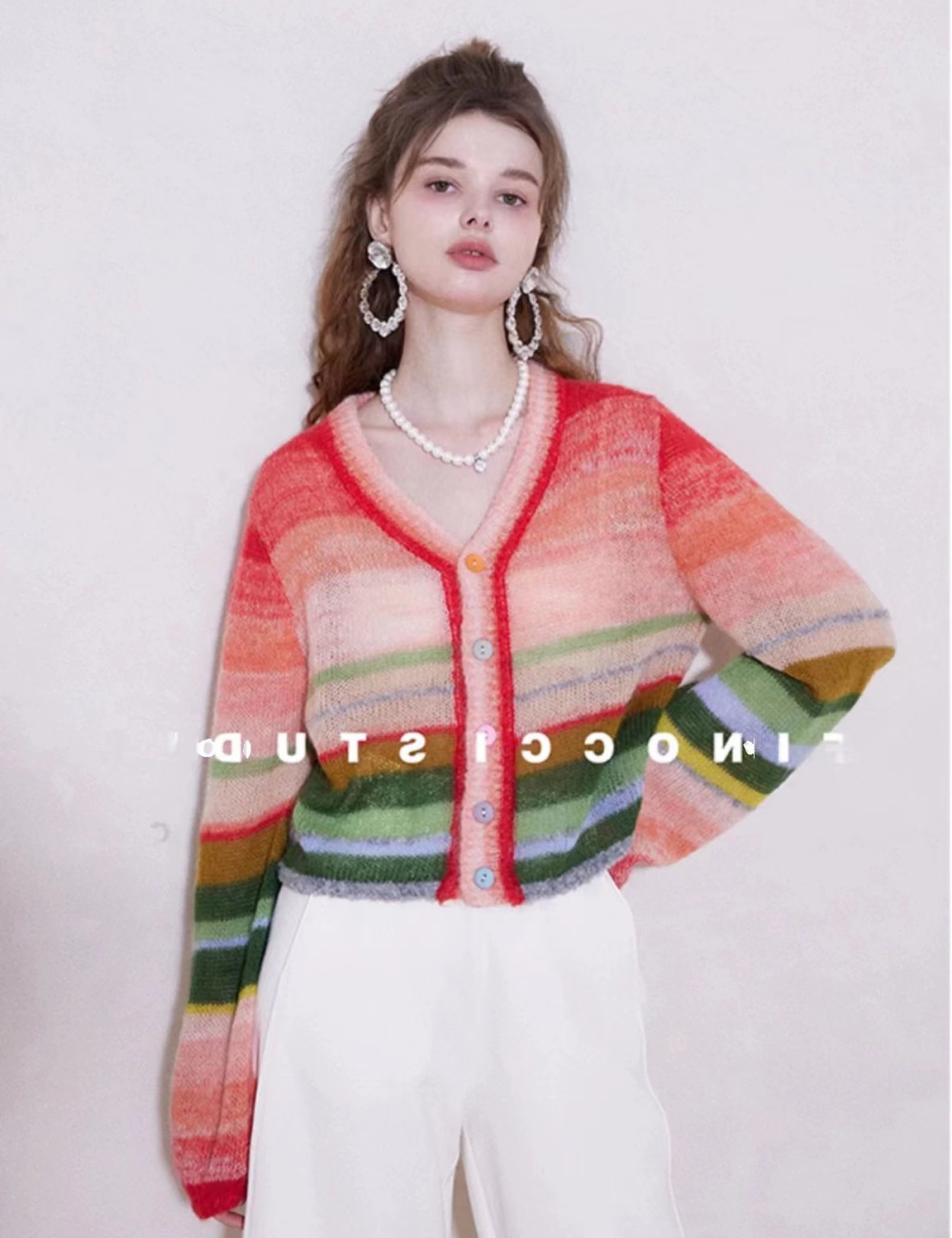 Niche retro rainbow unique V-neck cardigan for women