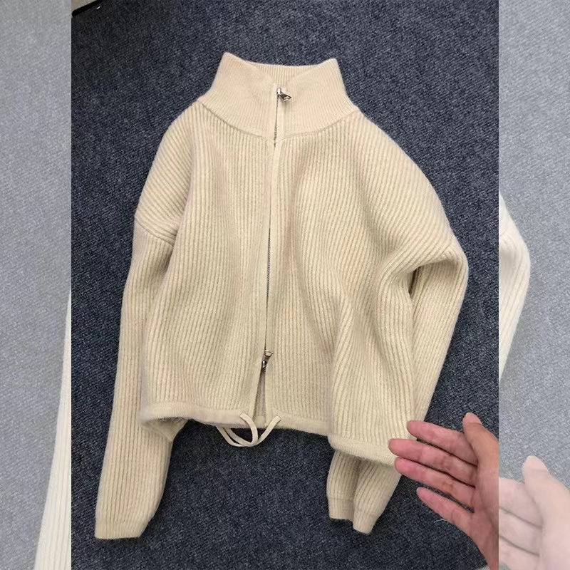 Knitted cstand collar sweater short coat for women