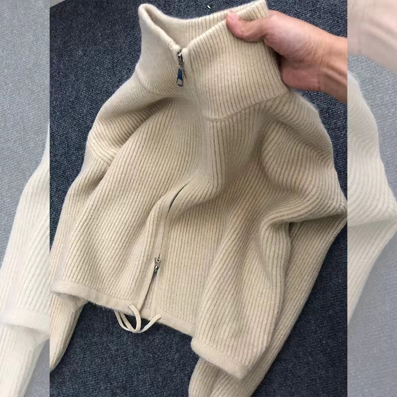 Knitted cstand collar sweater short coat for women