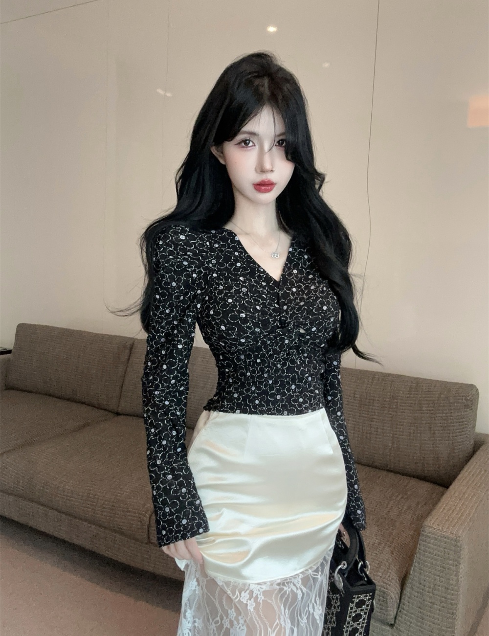 Long sleeve puff sleeve V-neck rhinestone fashion tops