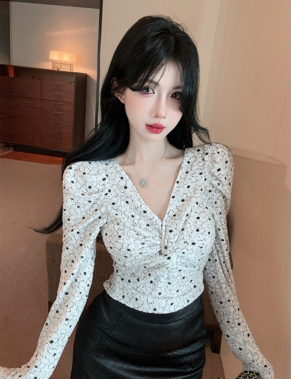 Long sleeve puff sleeve V-neck rhinestone fashion tops