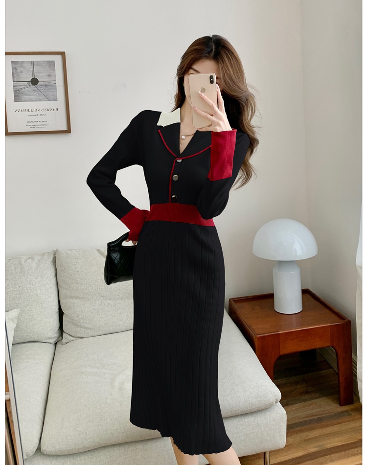 Long sleeve autumn and winter knitted temperament dress for women