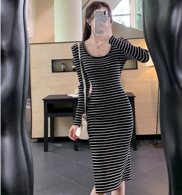 Fashion round neck slim T-back pullover stripe knitted dress