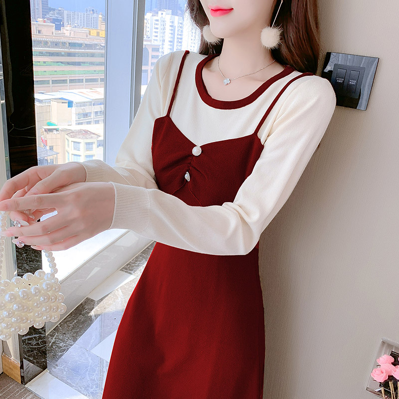 Strap Pseudo-two dress refreshing Korean style sweater