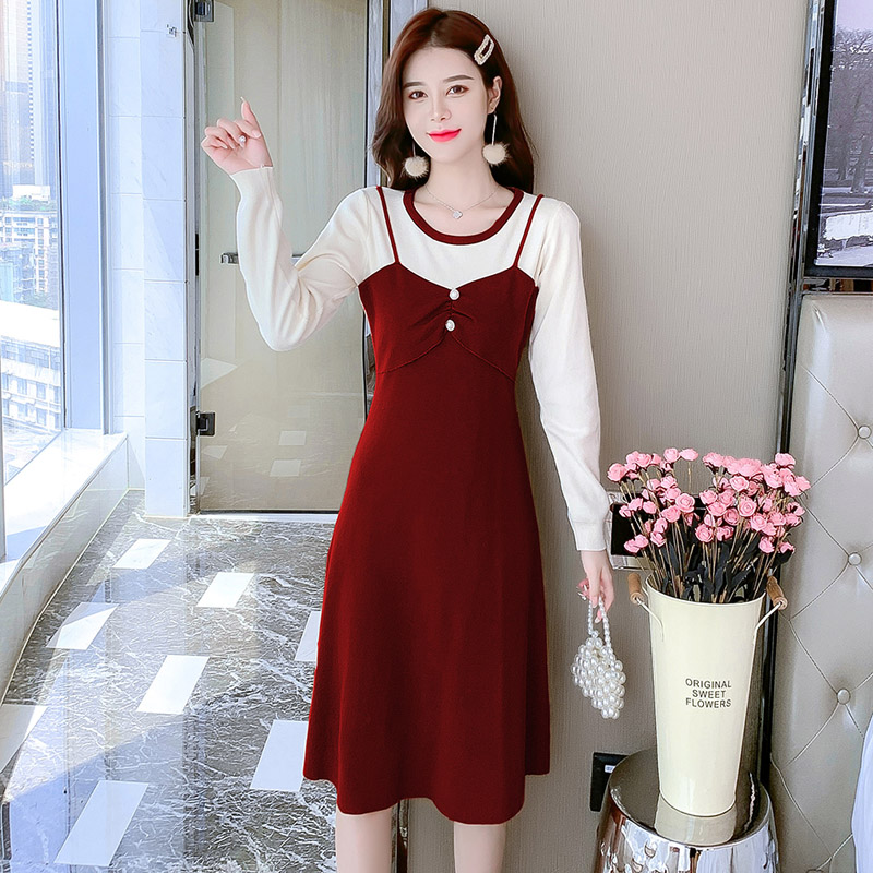 Strap Pseudo-two dress refreshing Korean style sweater