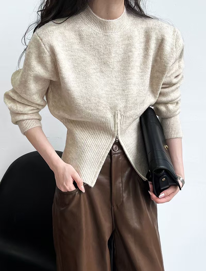 Loose niche pure temperament zip sweater for women