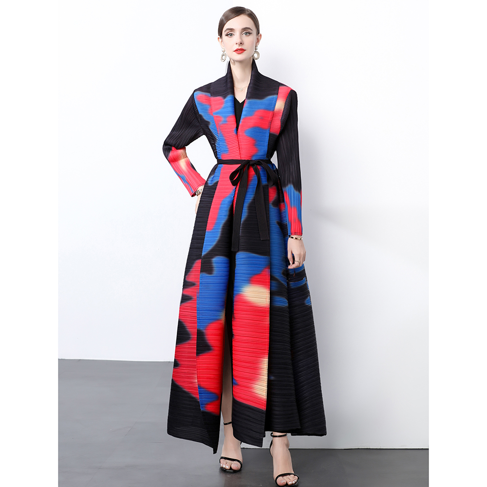 Printing Pleats Please autumn quality fold loose coat