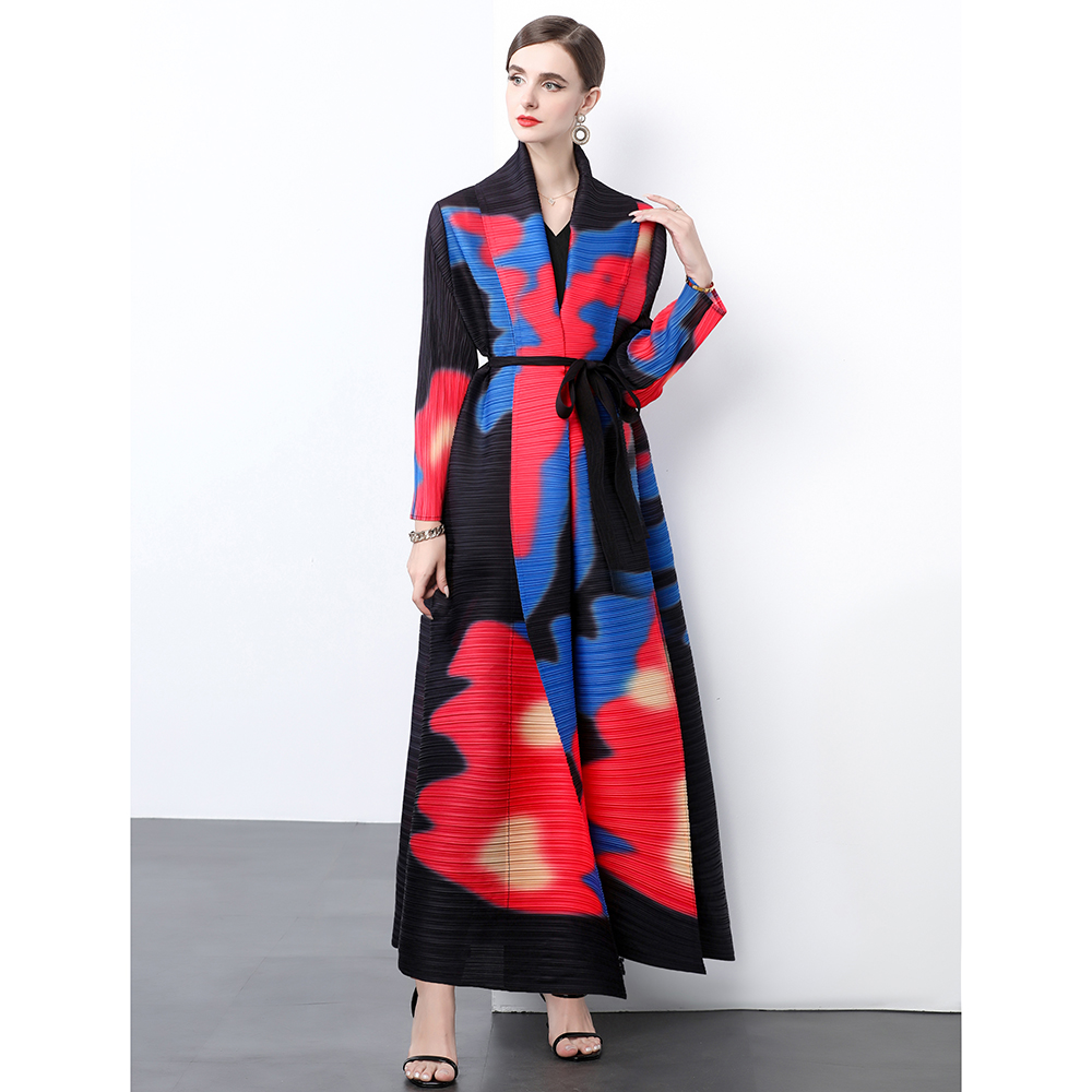 Printing Pleats Please autumn quality fold loose coat