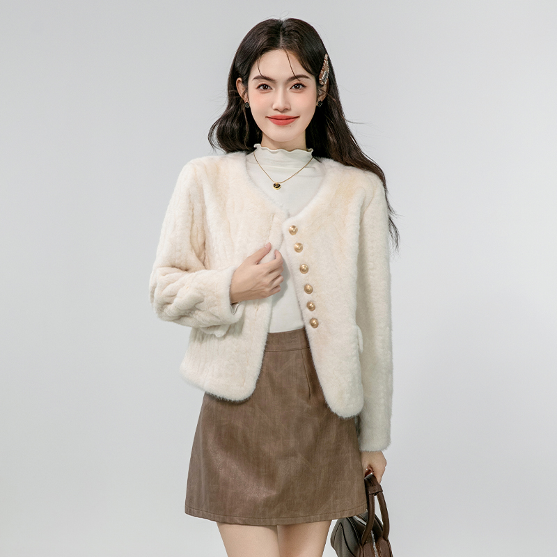 Short fashion plush small fellow coat for women