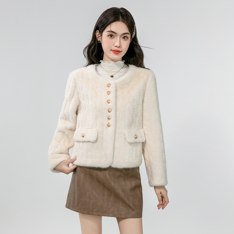 Short fashion plush small fellow coat for women