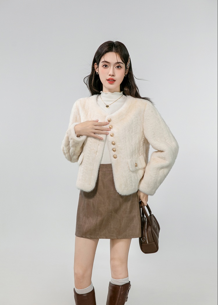 Short fashion plush small fellow coat for women