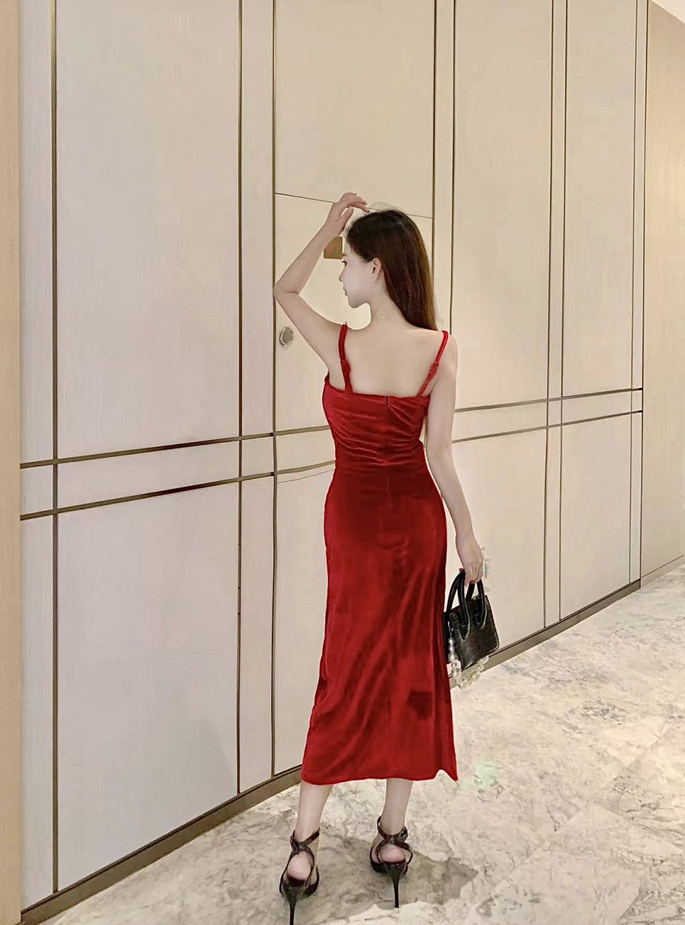 Slim velvet pinched waist retro split sling dress