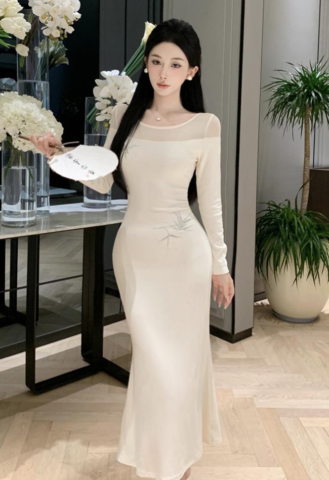 Autumn and winter elegant long gauze dress