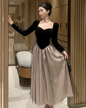 Velvet pinched waist dress retro ladies long dress