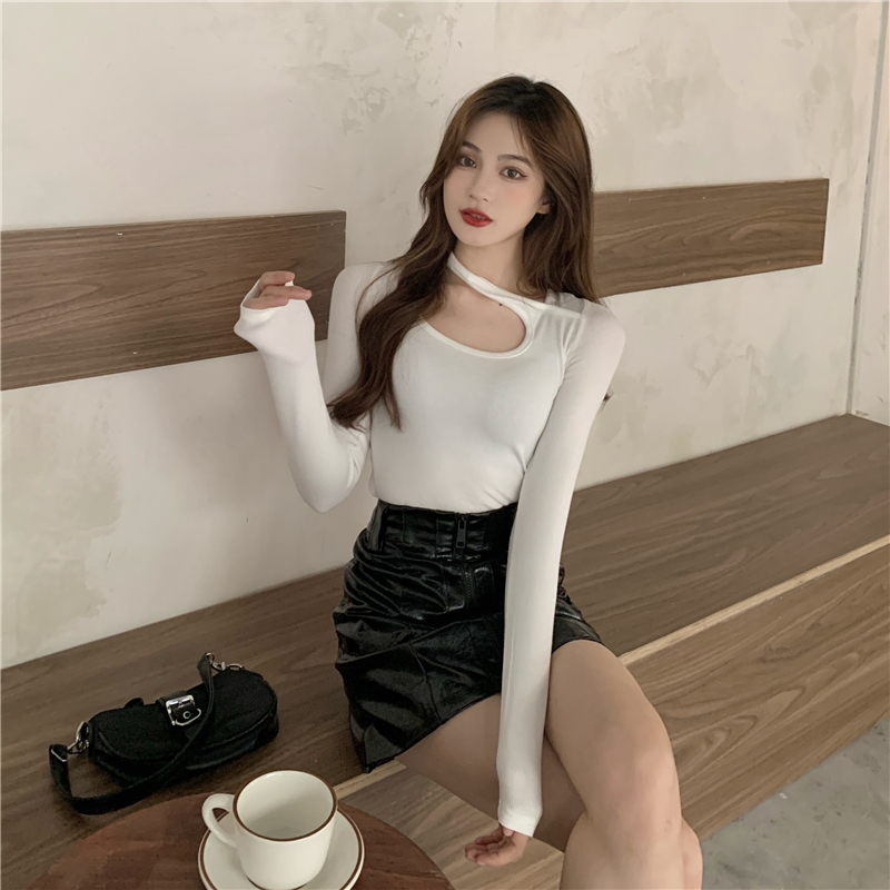 Long sleeve wears outside slim halter elasticity T-shirt