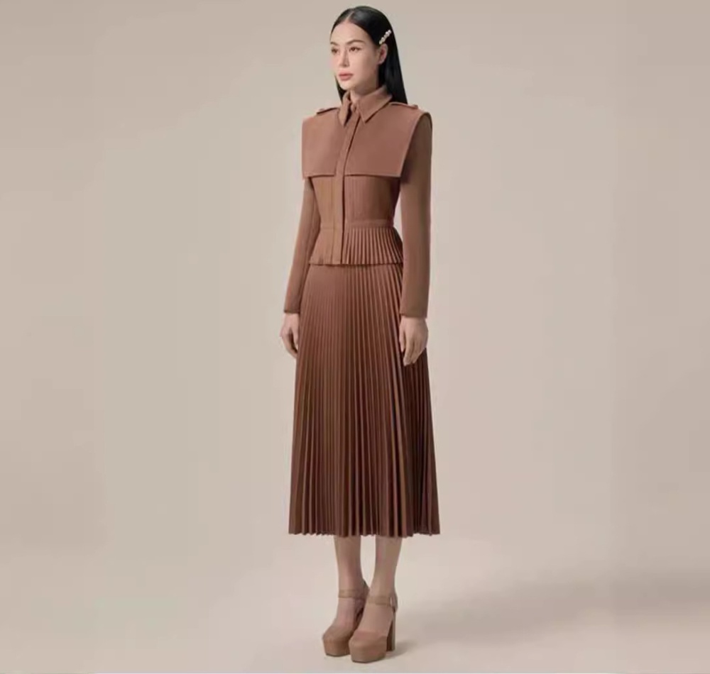 Khaki noble pleated skirt 2pcs set