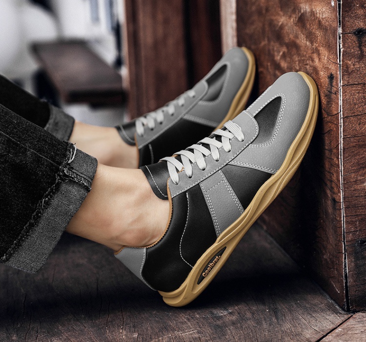 Flat soft soles board shoes Casual shoes for men