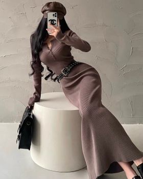 Package hip slim long dress knitted round neck dress