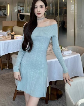 Horizontal collar long sleeve T-back slim dress for women