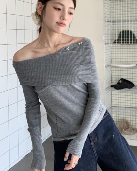 Flat shoulder autumn tops niche slim sweater for women