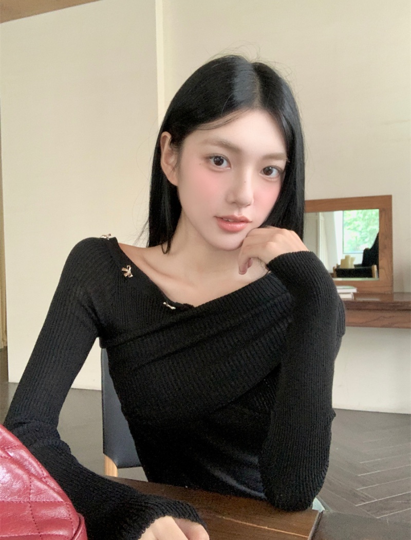 Autumn slim tops niche flat shoulder sweater