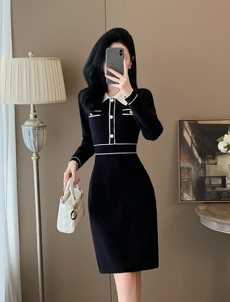 A-line temperament black fashion knitted Western style dress