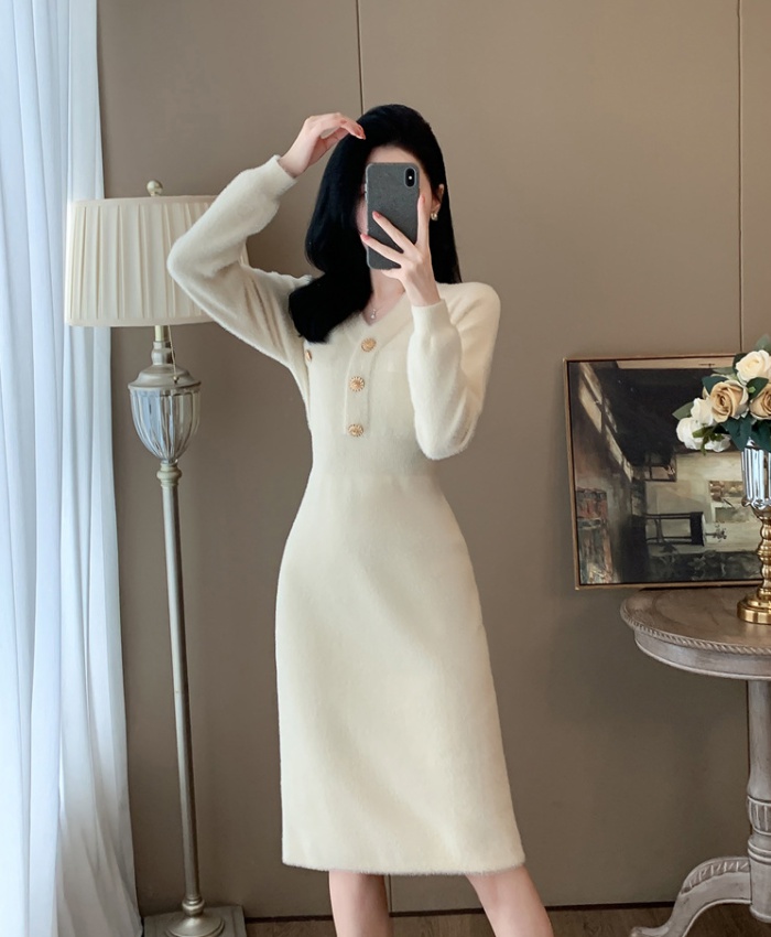 Autumn and winter V-neck sweater dress slim dress