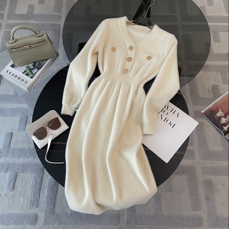 Autumn and winter V-neck sweater dress slim dress