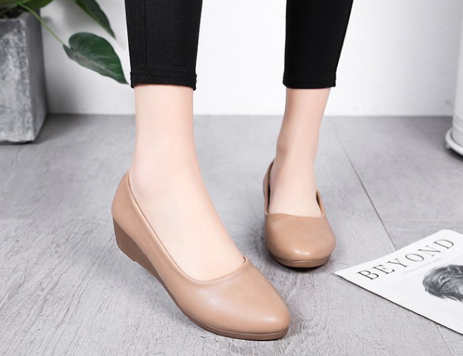 Middle-heel slipsole cozy shoes pointed autumn peas shoes