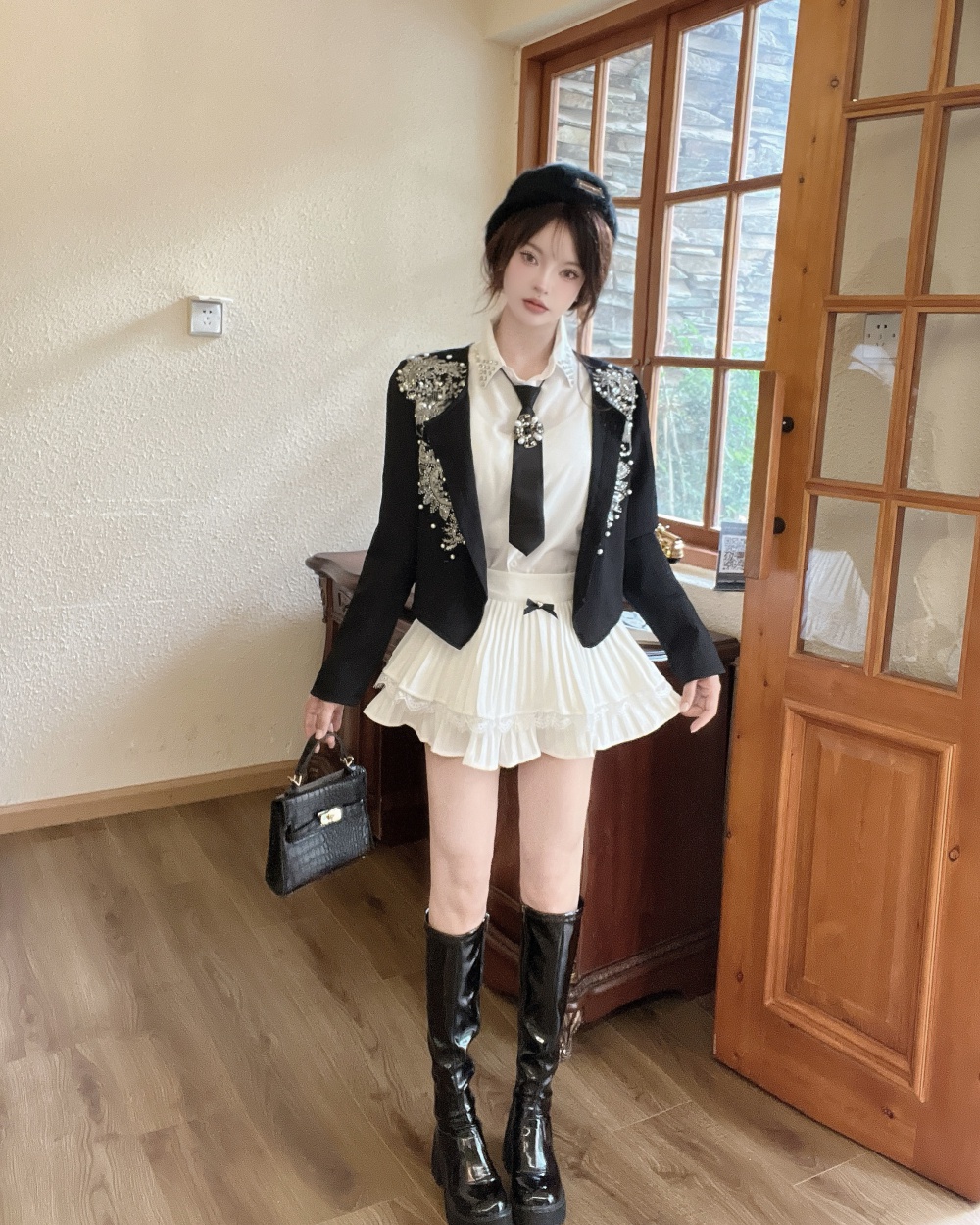 Sweet white shirt beading short skirt 3pcs set