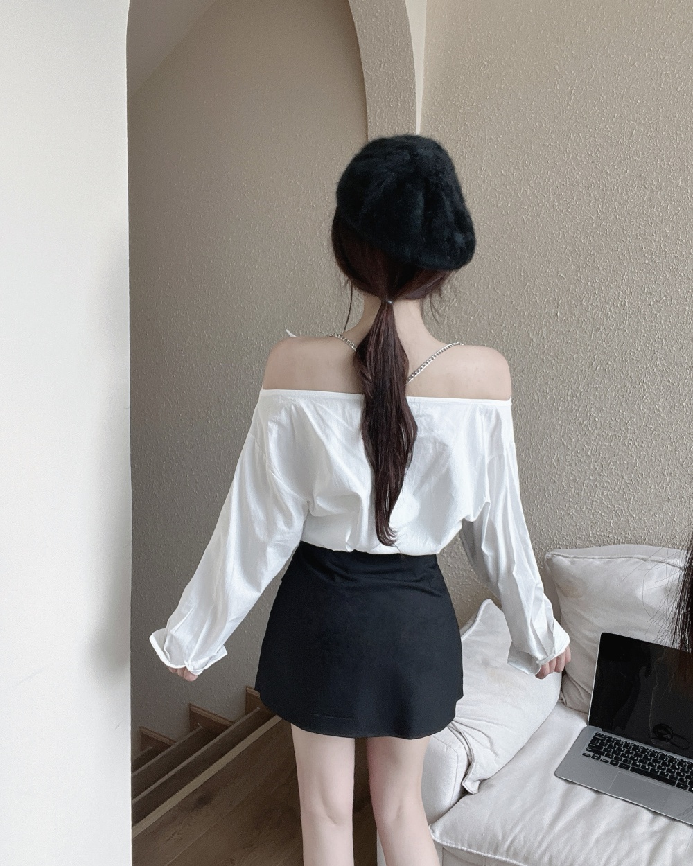 Long sleeve unique short skirt strapless sling shirt a set