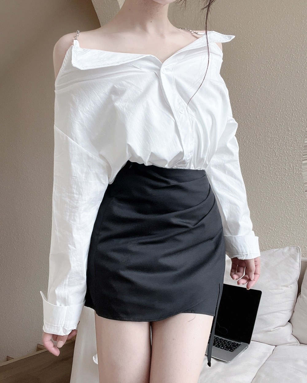 Long sleeve unique short skirt strapless sling shirt a set