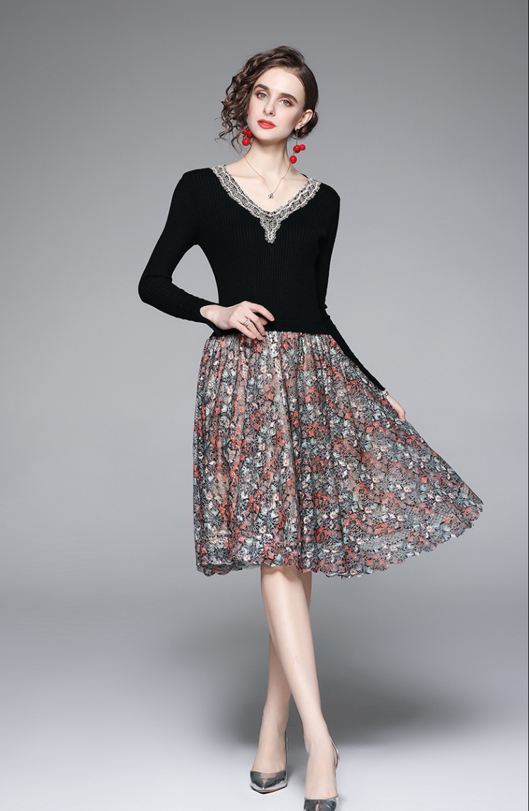 Autumn and winter splice dress knitted lace sweater