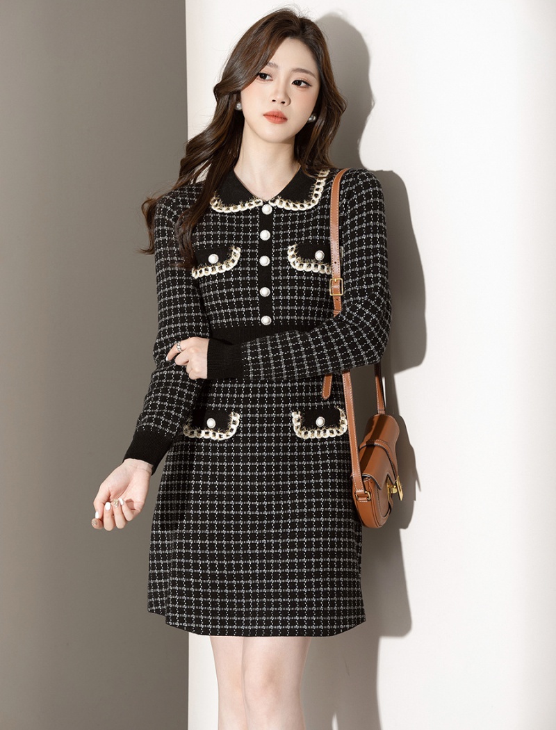 Ladies fashion sweater dress lapel temperament dress