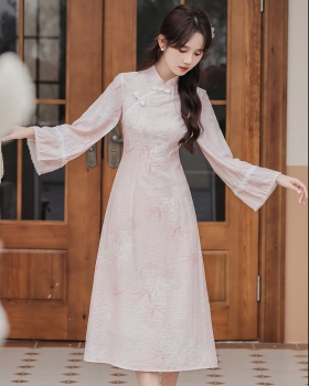 Pink Chinese style cheongsam autumn dress