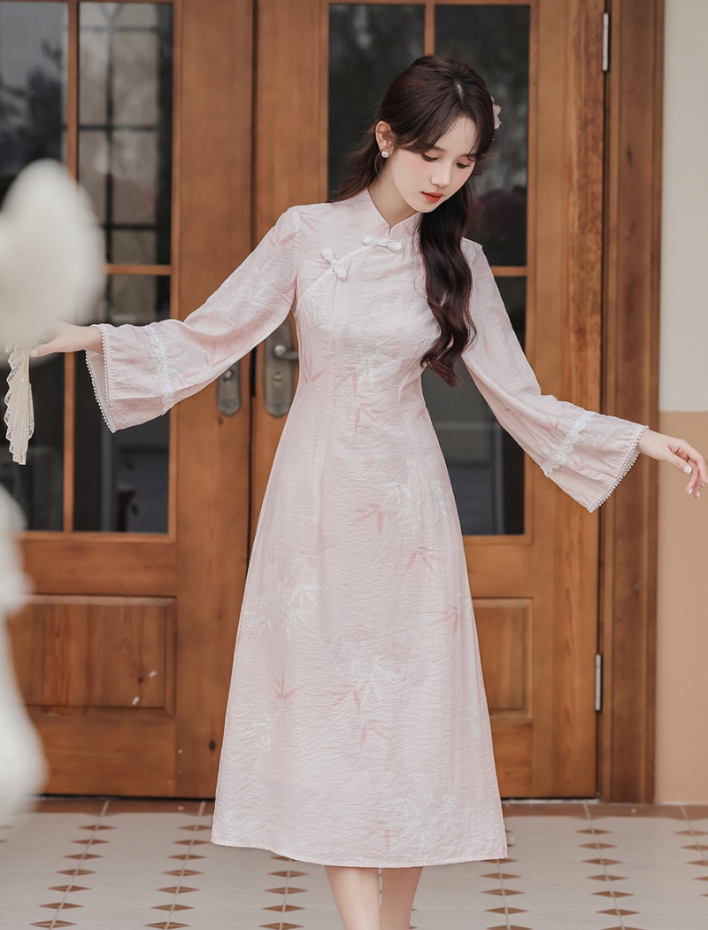 Pink Chinese style cheongsam autumn dress