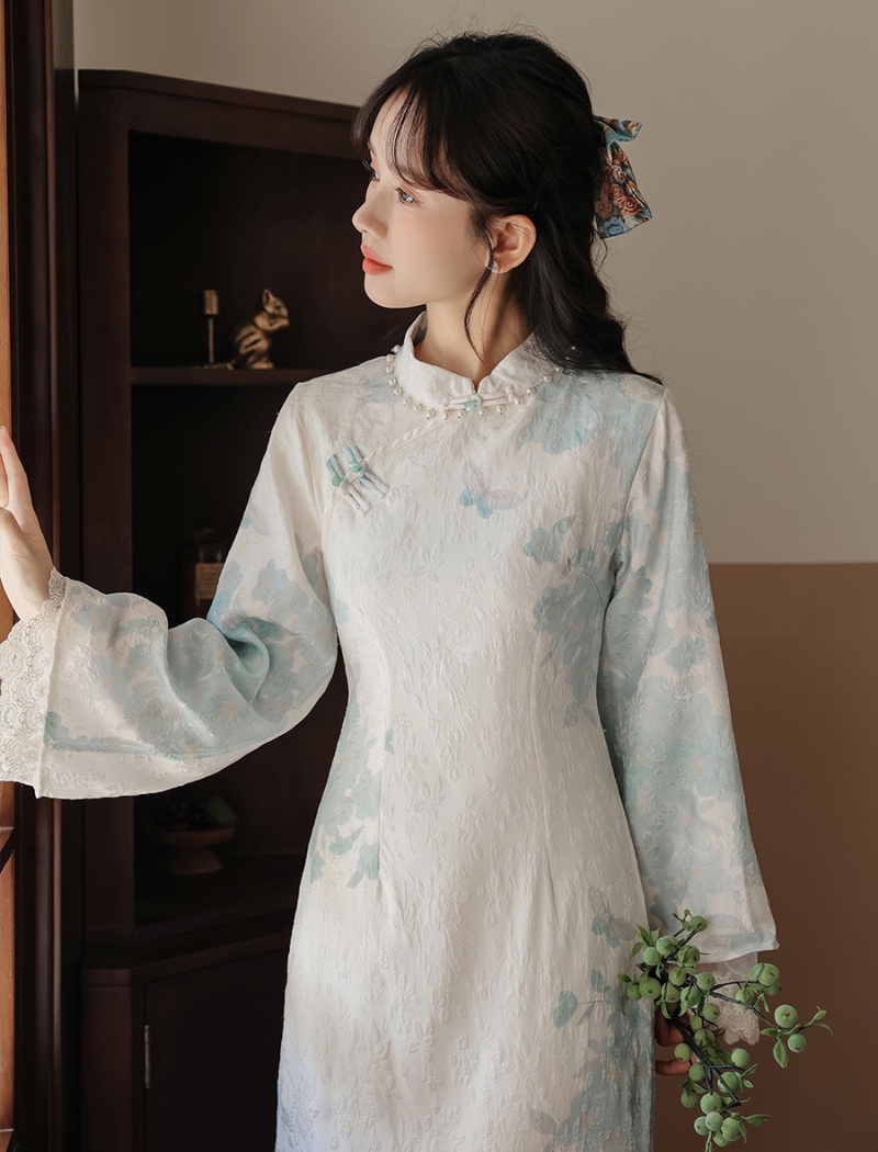 Chinese style autumn cheongsam refreshing dress for women