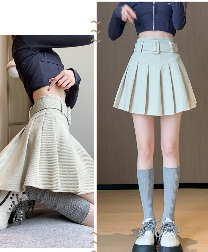 Small fellow short skirt college style skirt for women