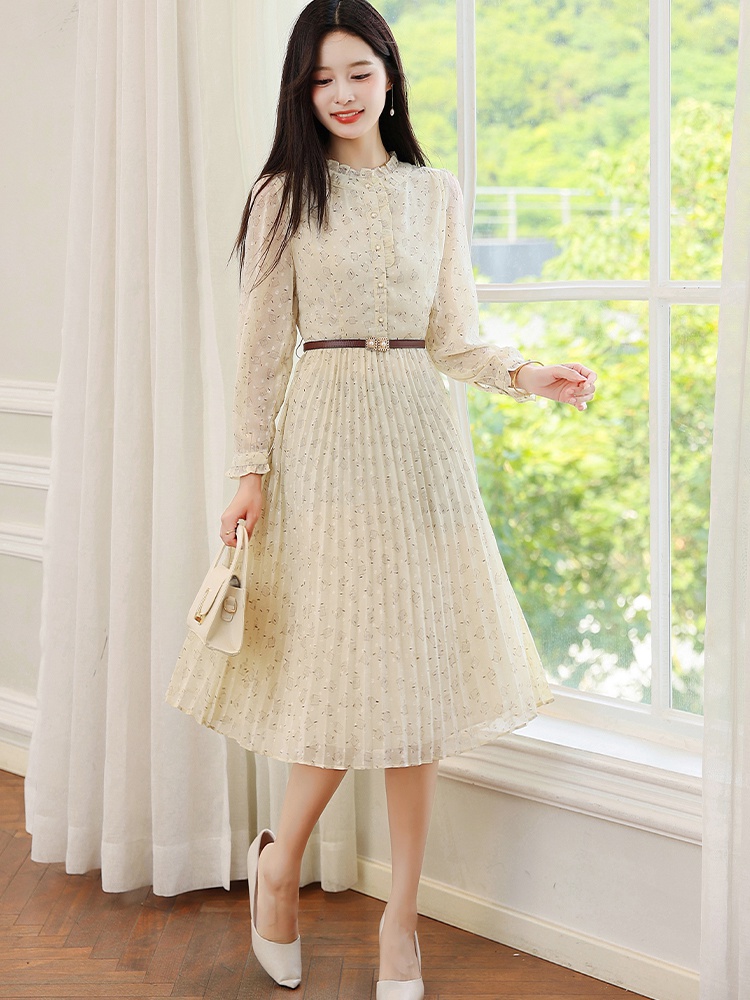 Pinched waist apricot chiffon pleated dress for women