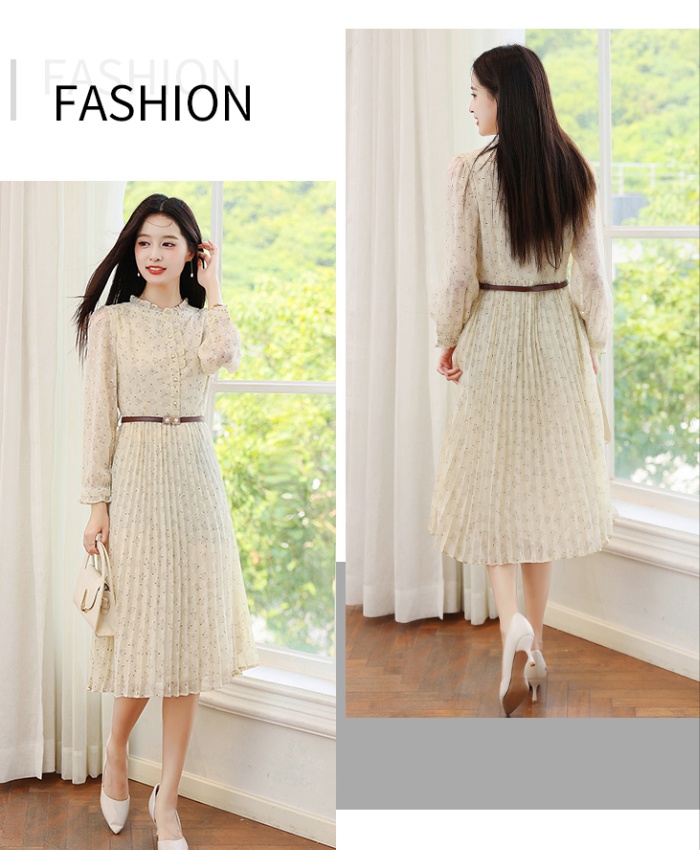 Pinched waist apricot chiffon pleated dress for women