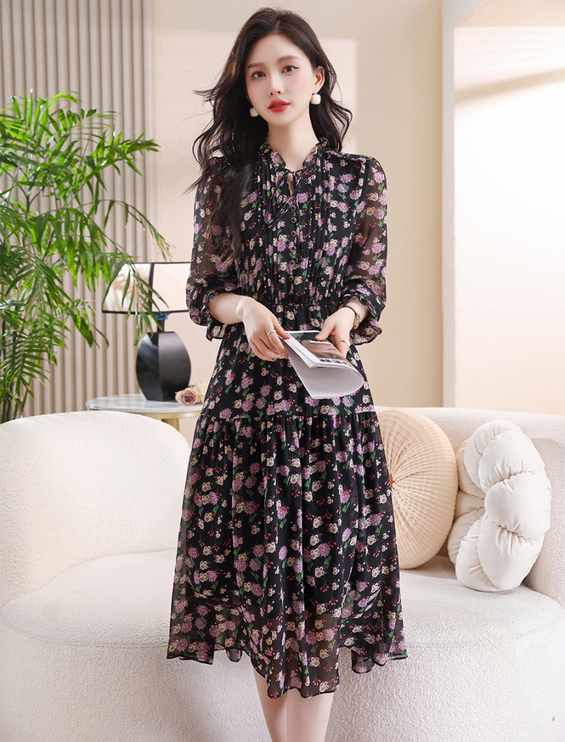 Long sleeve round neck wood ear autumn dress for women